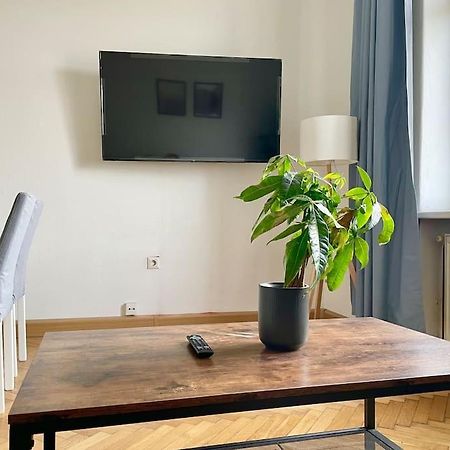 55M2 Stylish Apartment With Netflix - 15 Min To Center Viena Exterior foto